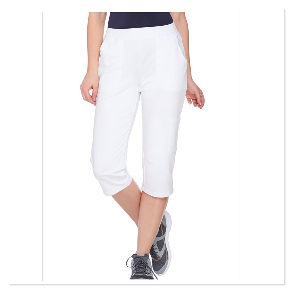 Denim&Co White Capri Pants